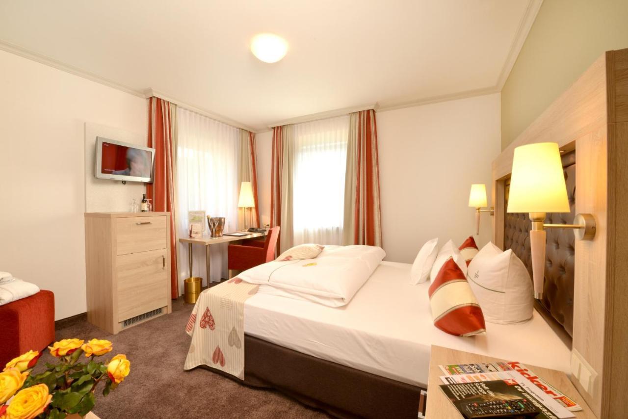Lohmann'S Romantik Hotel Gravenberg Langenfeld  Zewnętrze zdjęcie