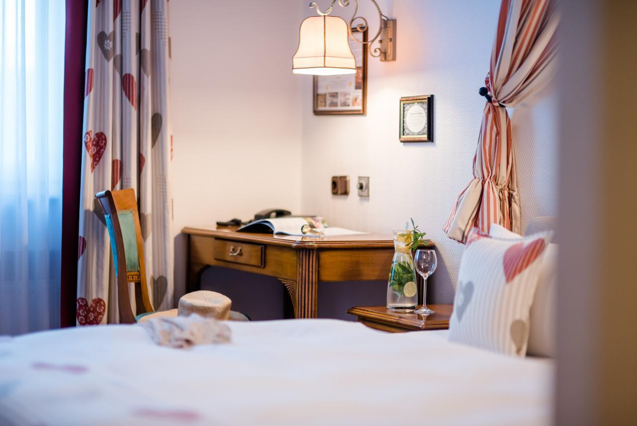 Lohmann'S Romantik Hotel Gravenberg Langenfeld  Zewnętrze zdjęcie